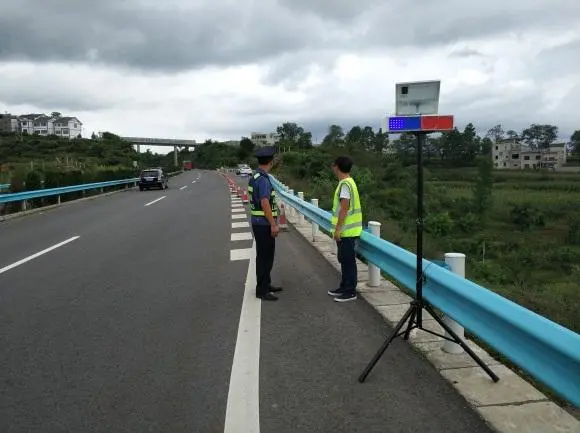 楚雄高速公路钢护栏