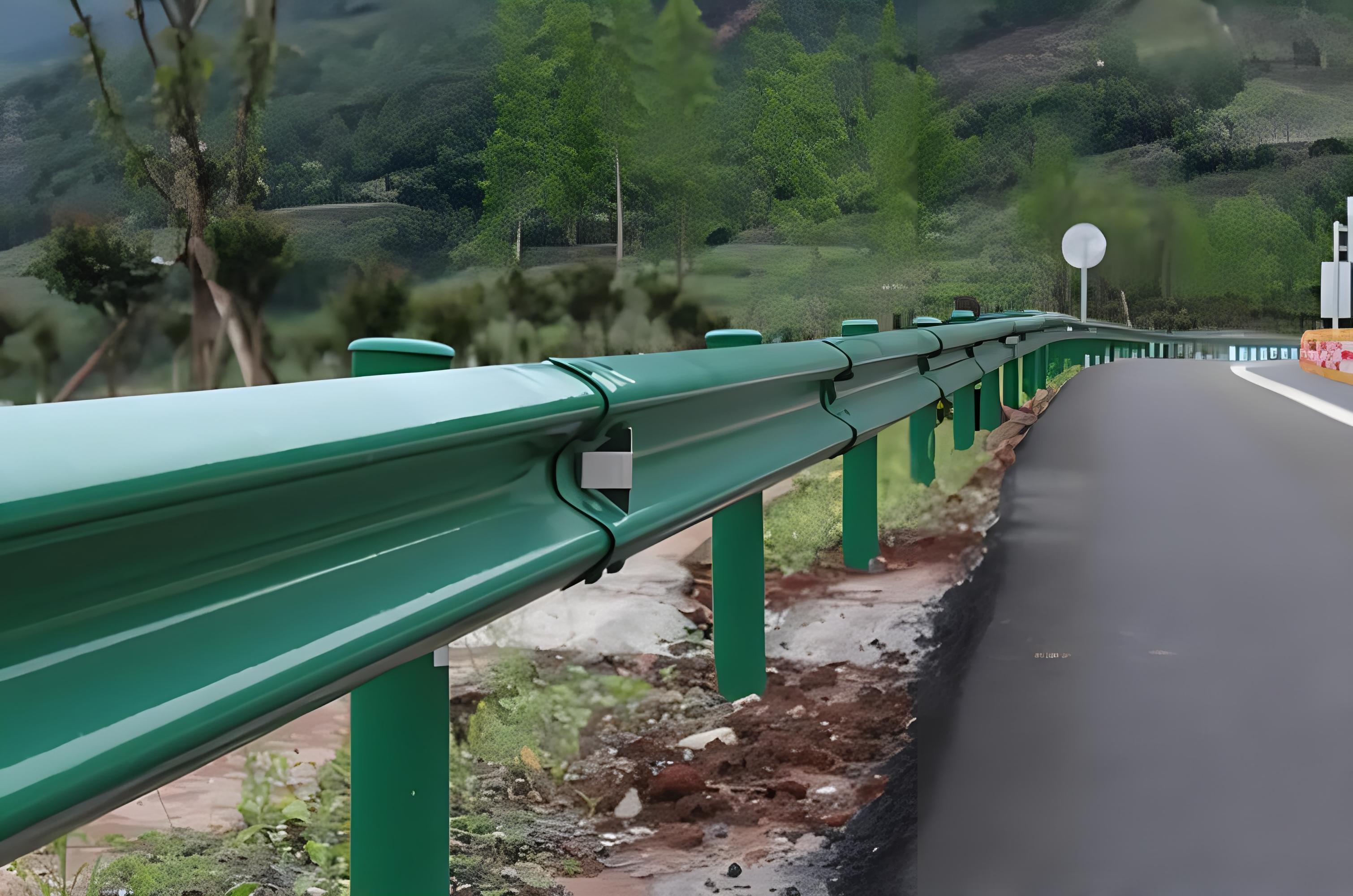 楚雄波形护栏保护道路安全的重要设施