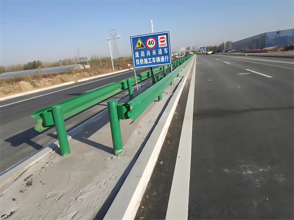 楚雄公路护栏守护安全横跨多个行业的应用